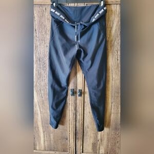 Nike Womens Running Compression Tights Fast Dry Size M 7/8 Ankle Length